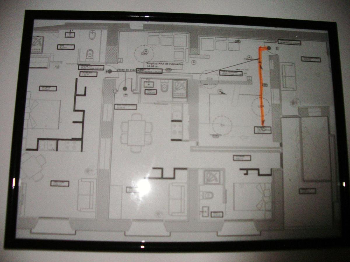 Apartamentos La Fonda Aninon Buitenkant foto