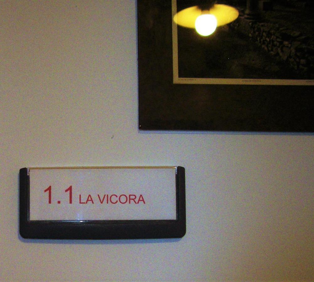 Apartamentos La Fonda Aninon Buitenkant foto