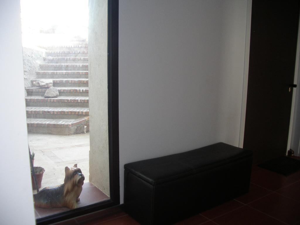 Apartamentos La Fonda Aninon Buitenkant foto
