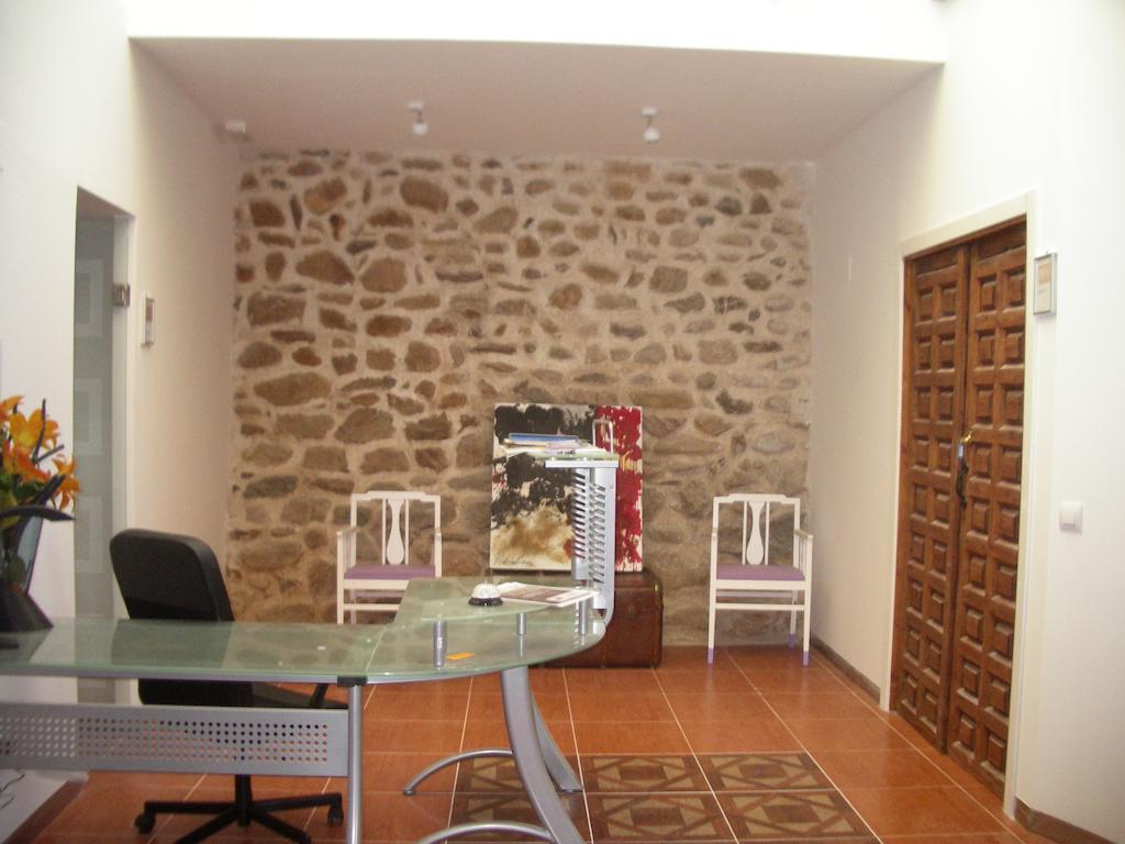 Apartamentos La Fonda Aninon Kamer foto